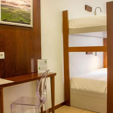 Hostel Memoria Charming House Angra do Heroísmo