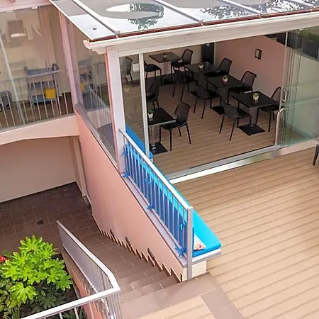 Hostel Memoria Charming House *